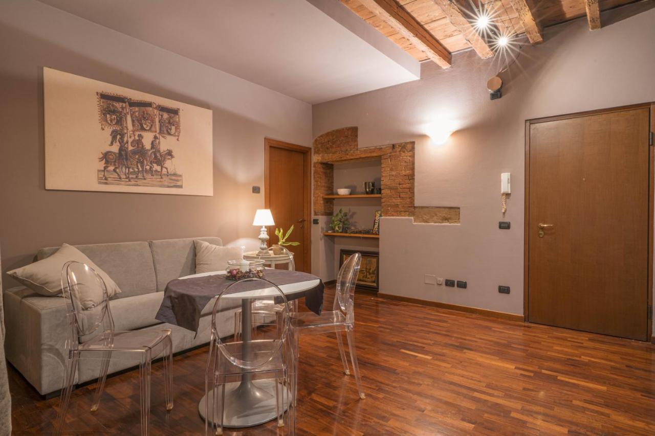 Napule...E Apartments Пескьера-дель-Гарда Экстерьер фото